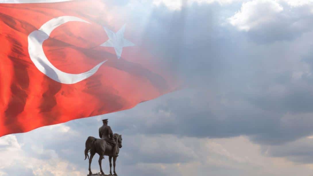 Cumhuriyet Bizimle Yaşıyor ❤️